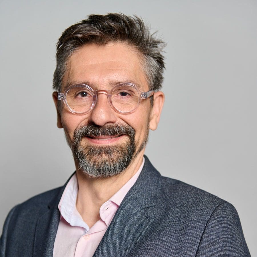 À propos 27